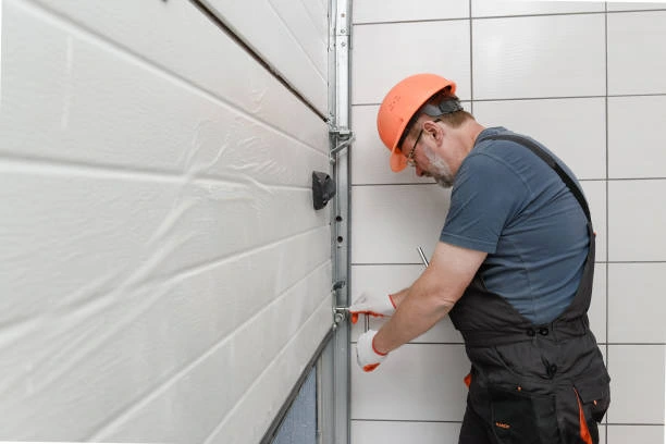 Garage Door Repairing Service in Lift Vantage Garage Door's Solutions Co.